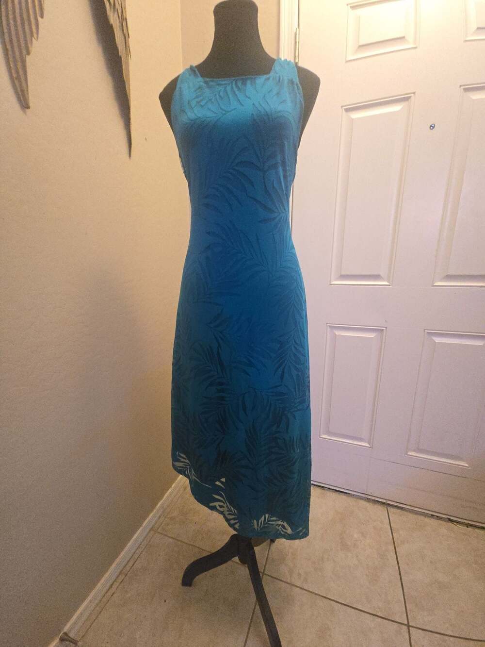 Jennifer Lopez Teal Palm Leaf High Neck Asymmetrical Midi Dress Size S